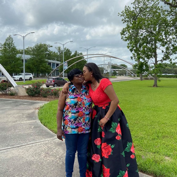 Meet your Posher, Zoria - Picture 1 of 1